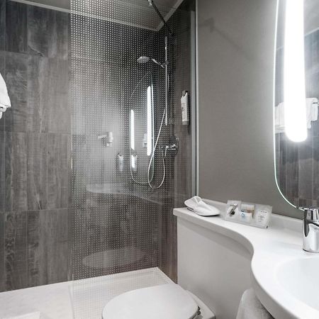 Hotel Ibis Milano Centro Esterno foto